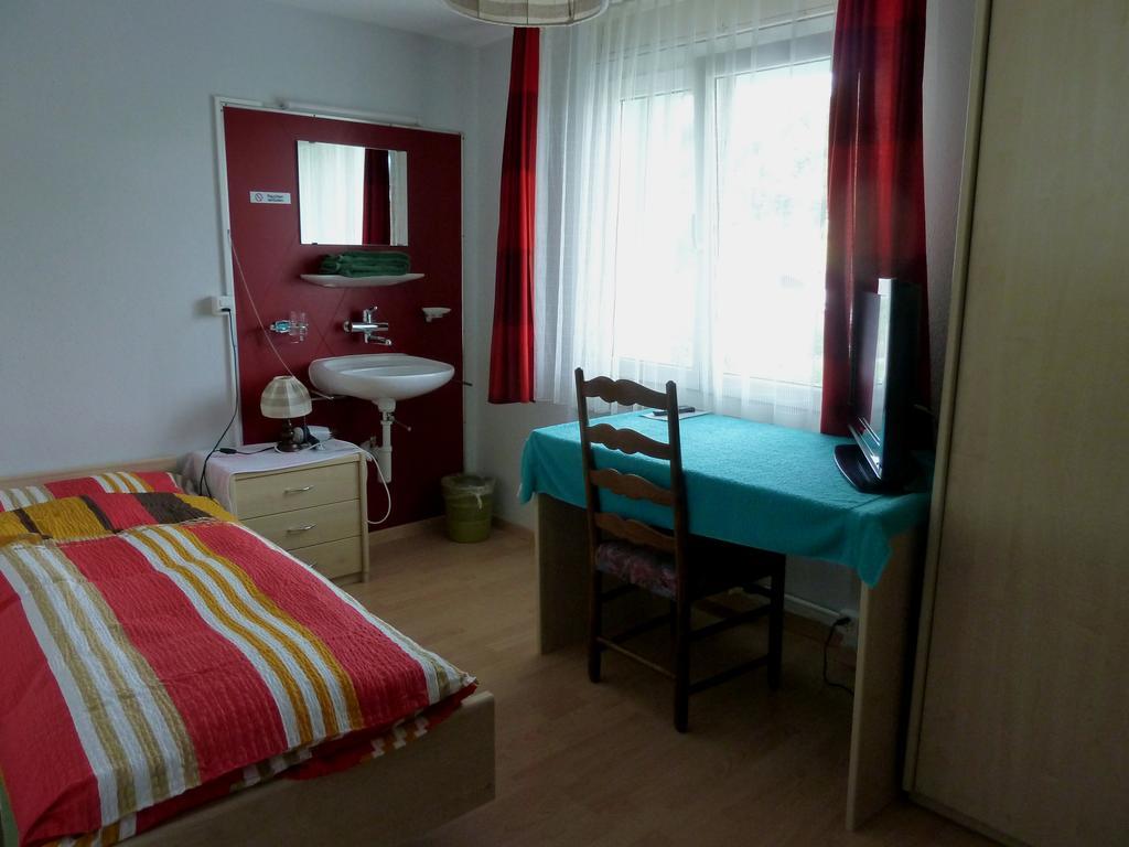 Backpackers Gasthaus Post Willisau Room photo